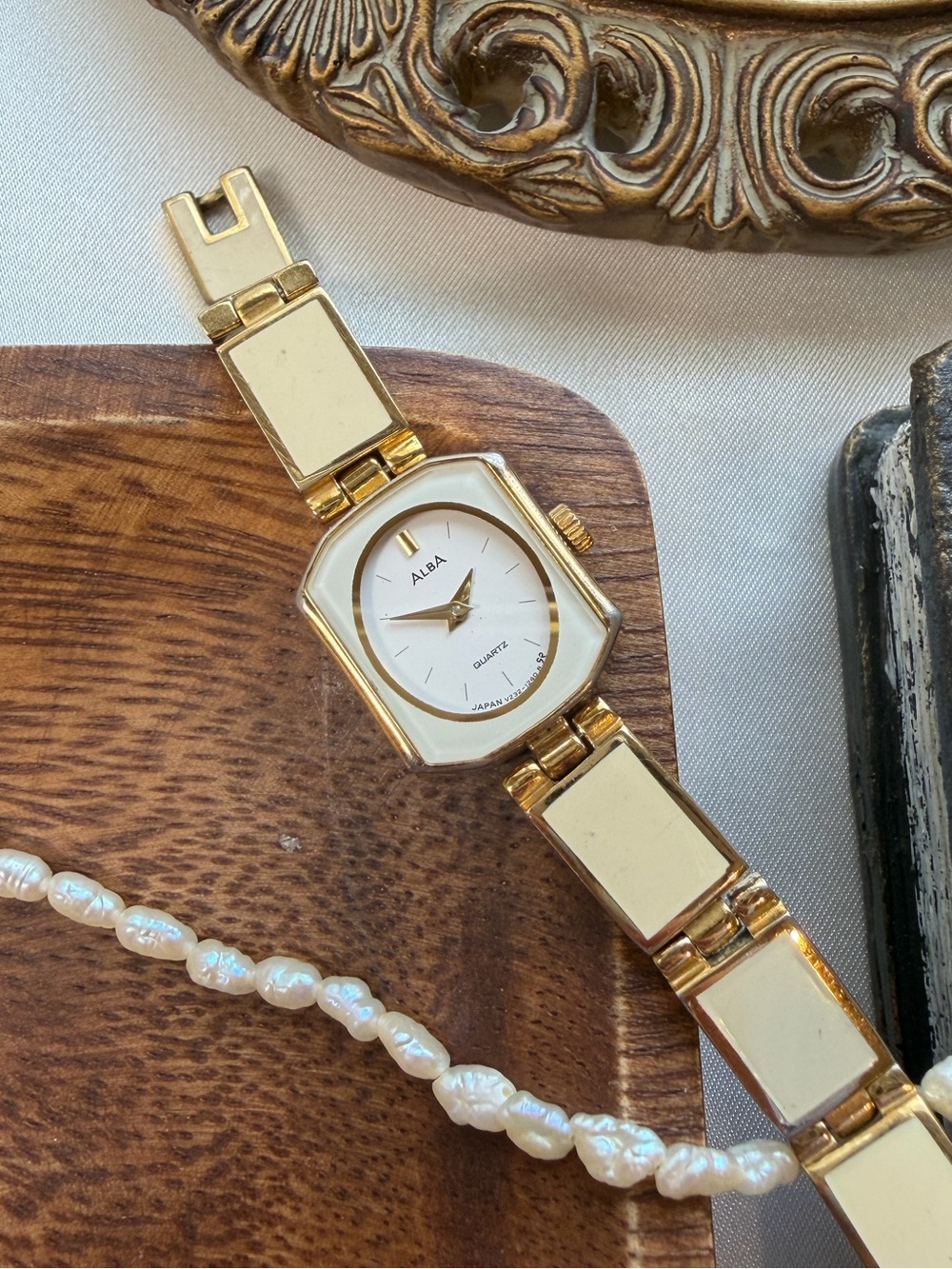 Alba Gold and White Ladies Bracelet Watch